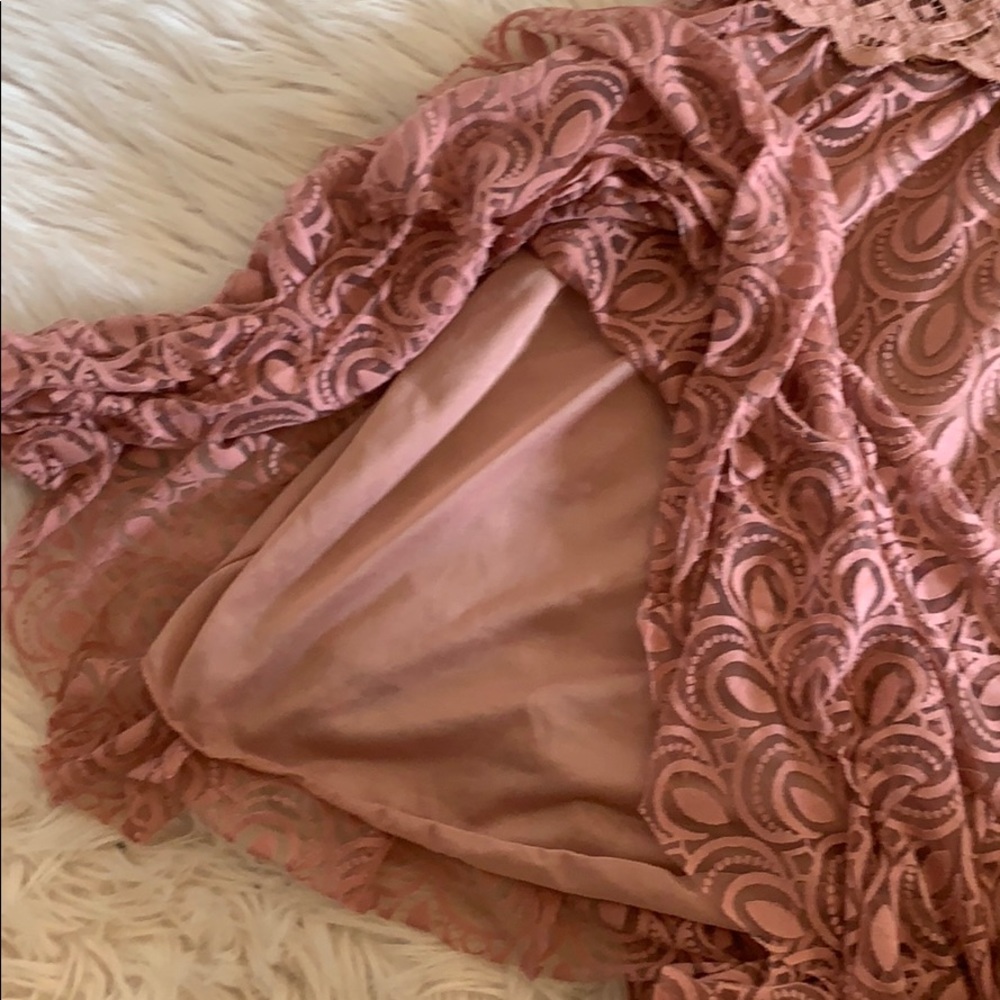 ADELLA LACE 👗 - Picture 3 of 4